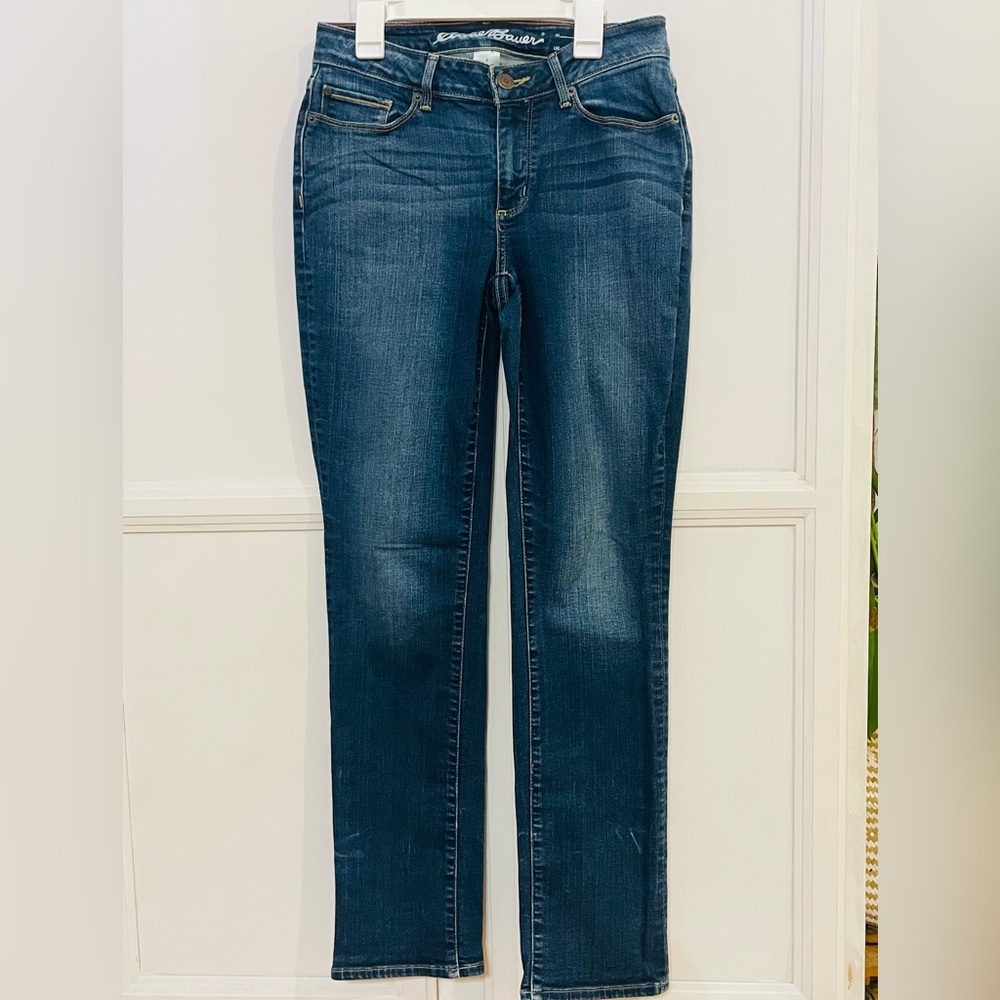 Eddie Bauer Curvy Straight-leg Jeans‎ Size 2